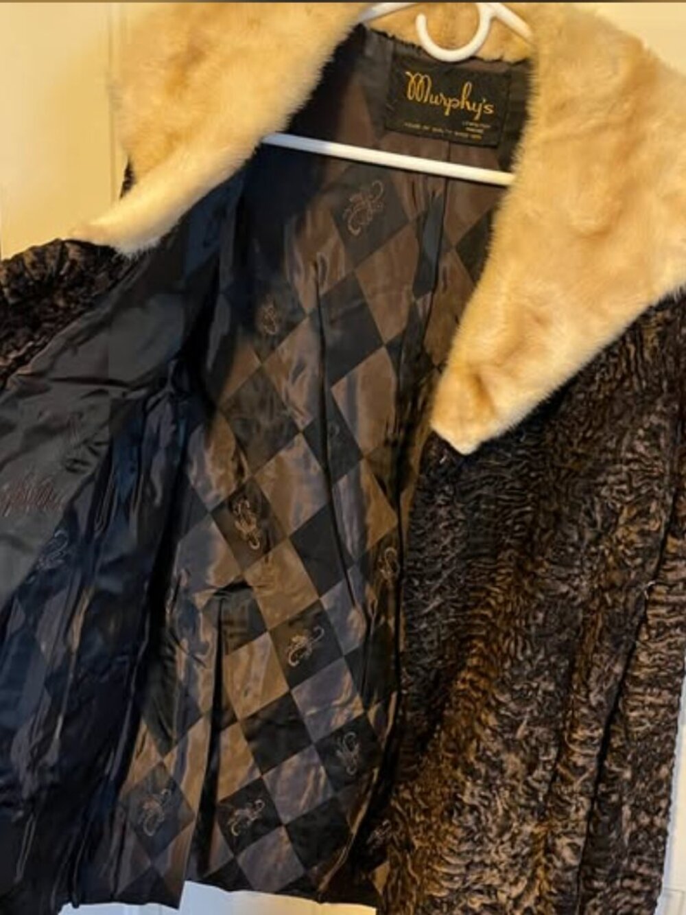 Vintage Persian Lamb Fur coat - Picture 2 of 8